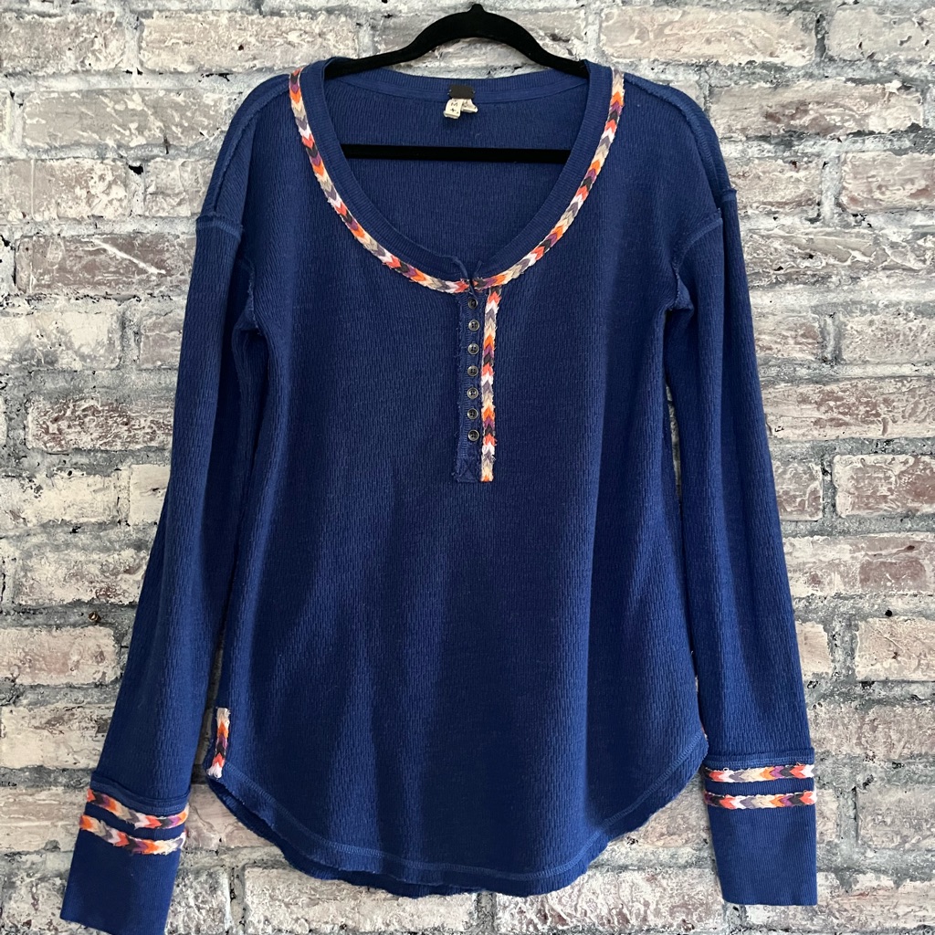 We The Free Button Front Thermal Henley Colorful Stitching Excellent Condition